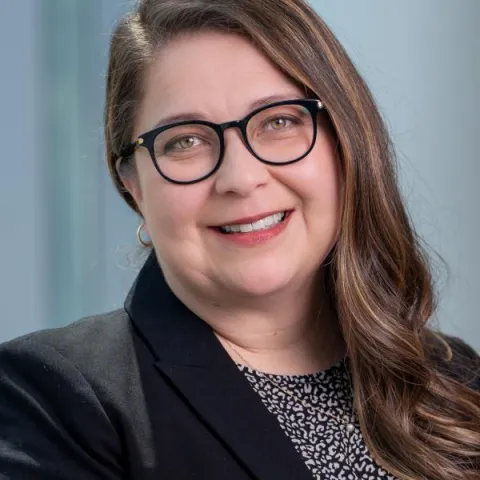 Veronica Sanchez headshot